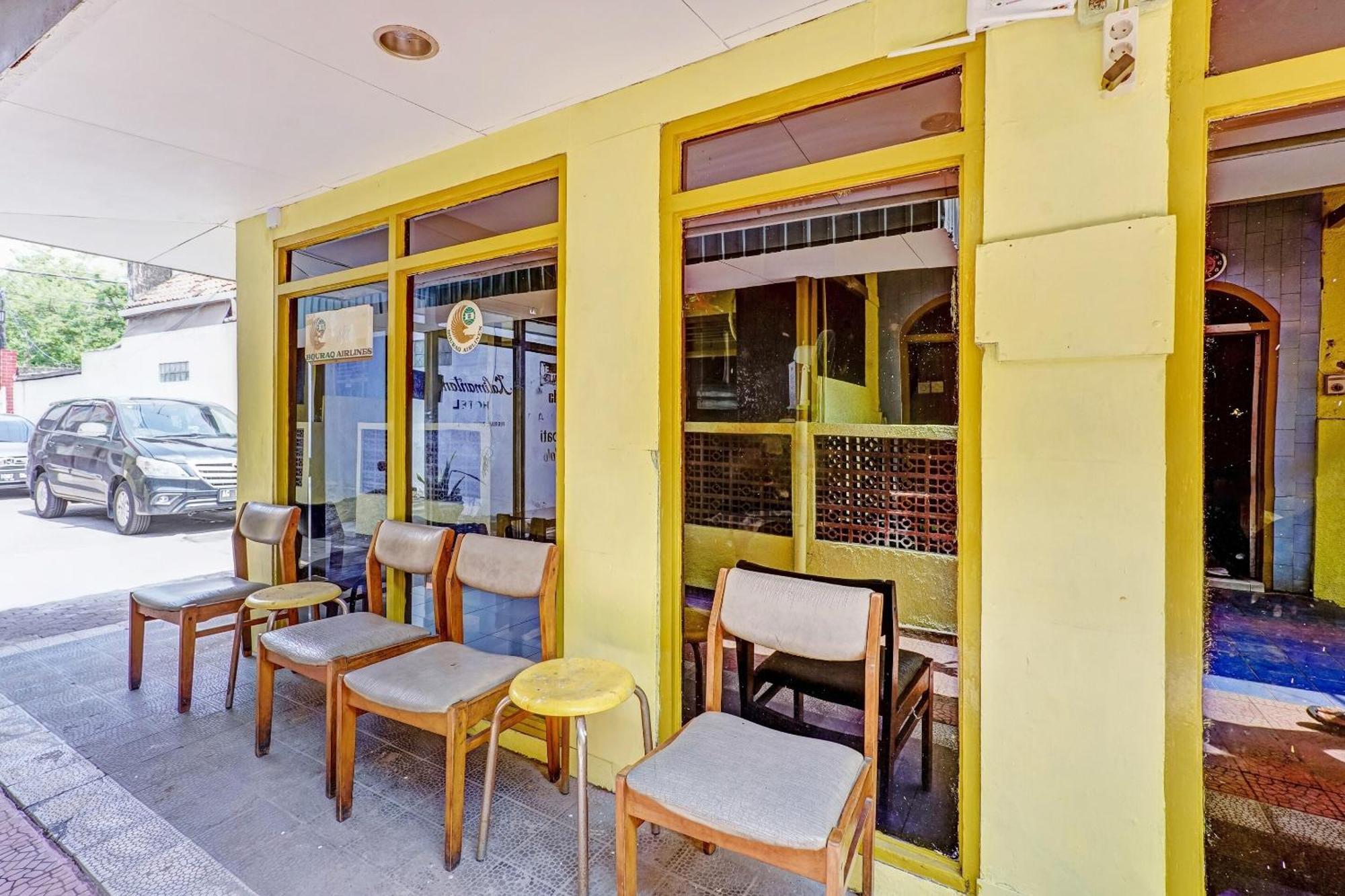 Hotel Kalimantan Surabaia Exterior foto