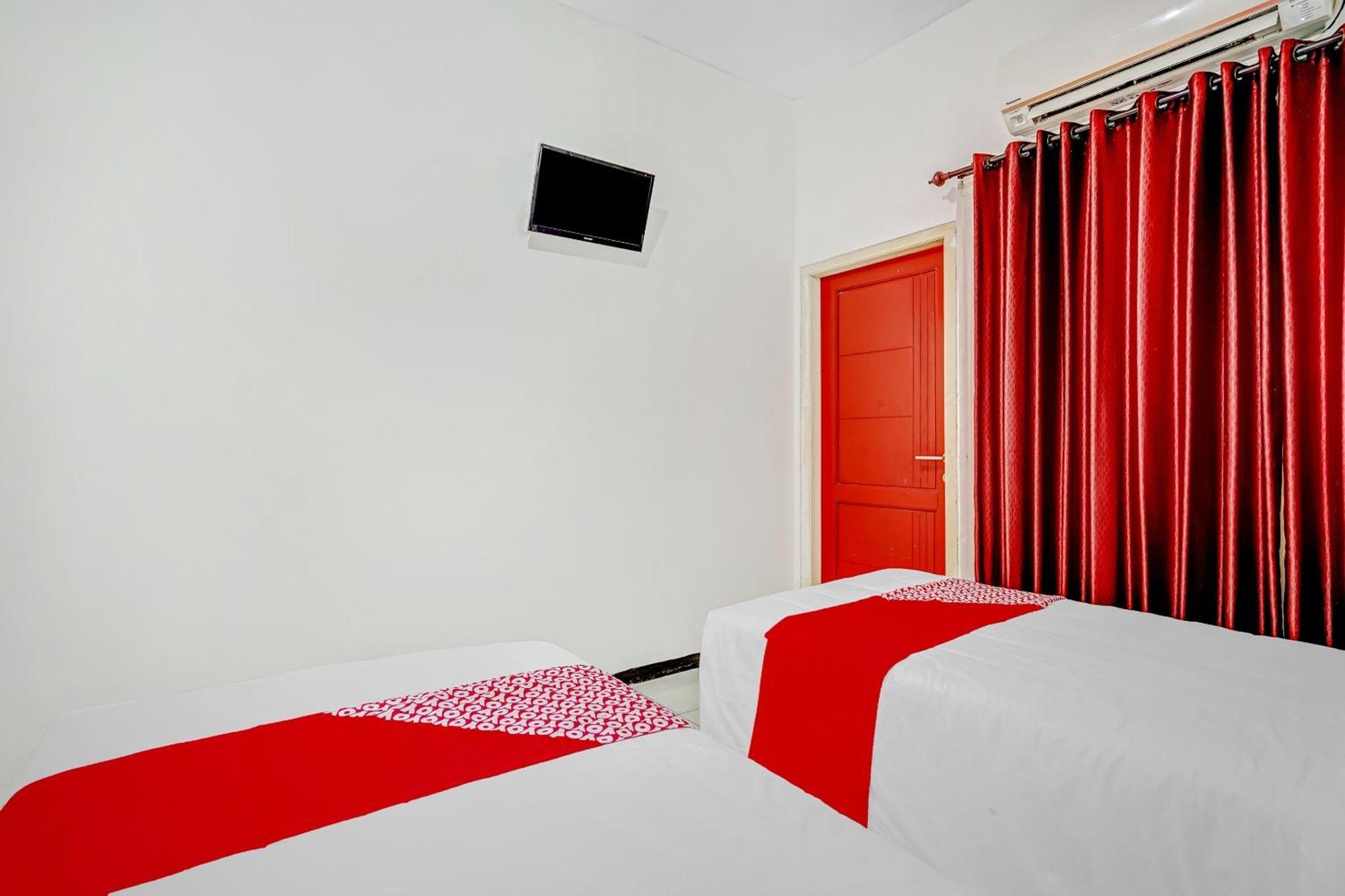 Hotel Kalimantan Surabaia Exterior foto