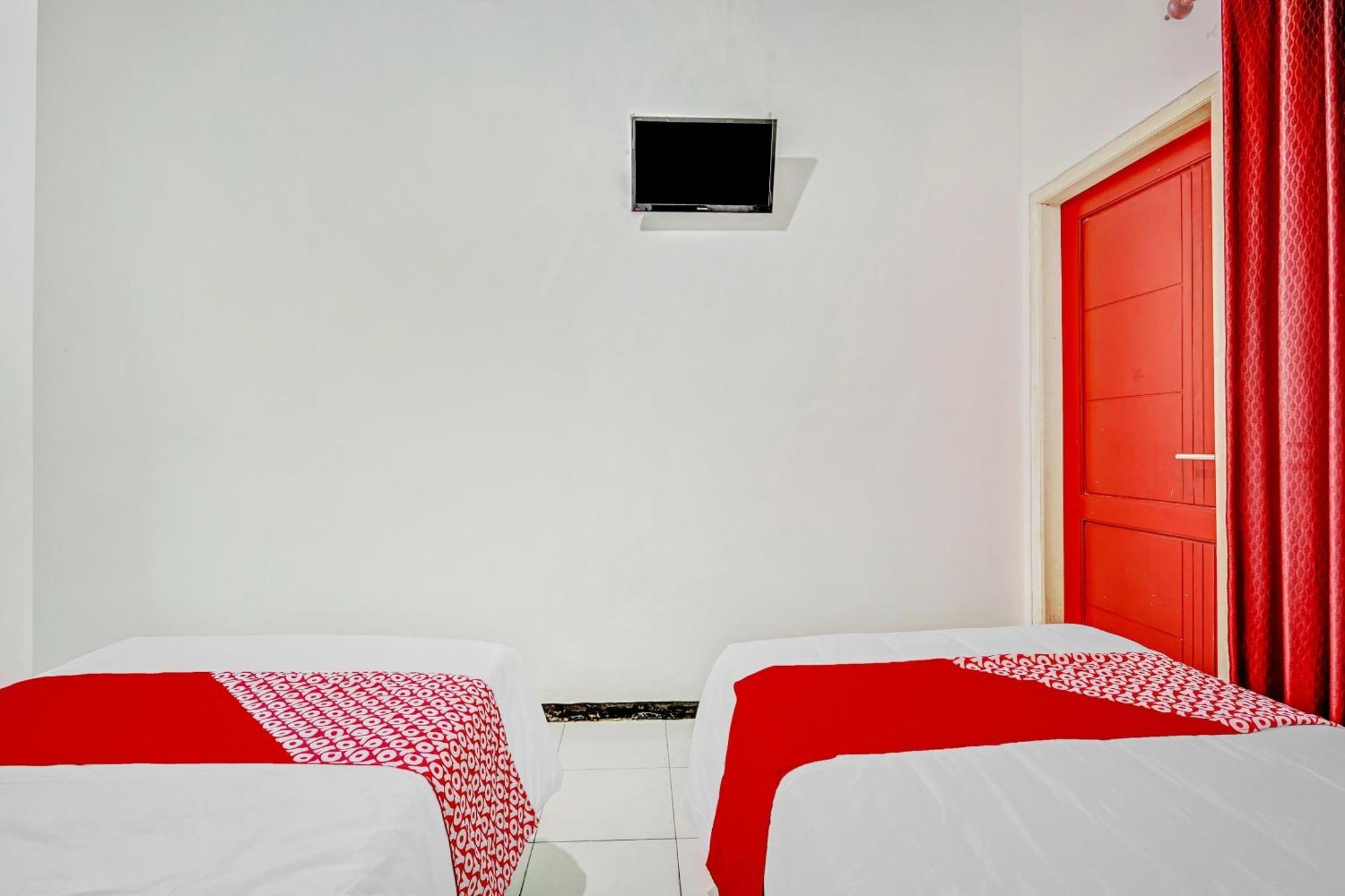 Hotel Kalimantan Surabaia Exterior foto