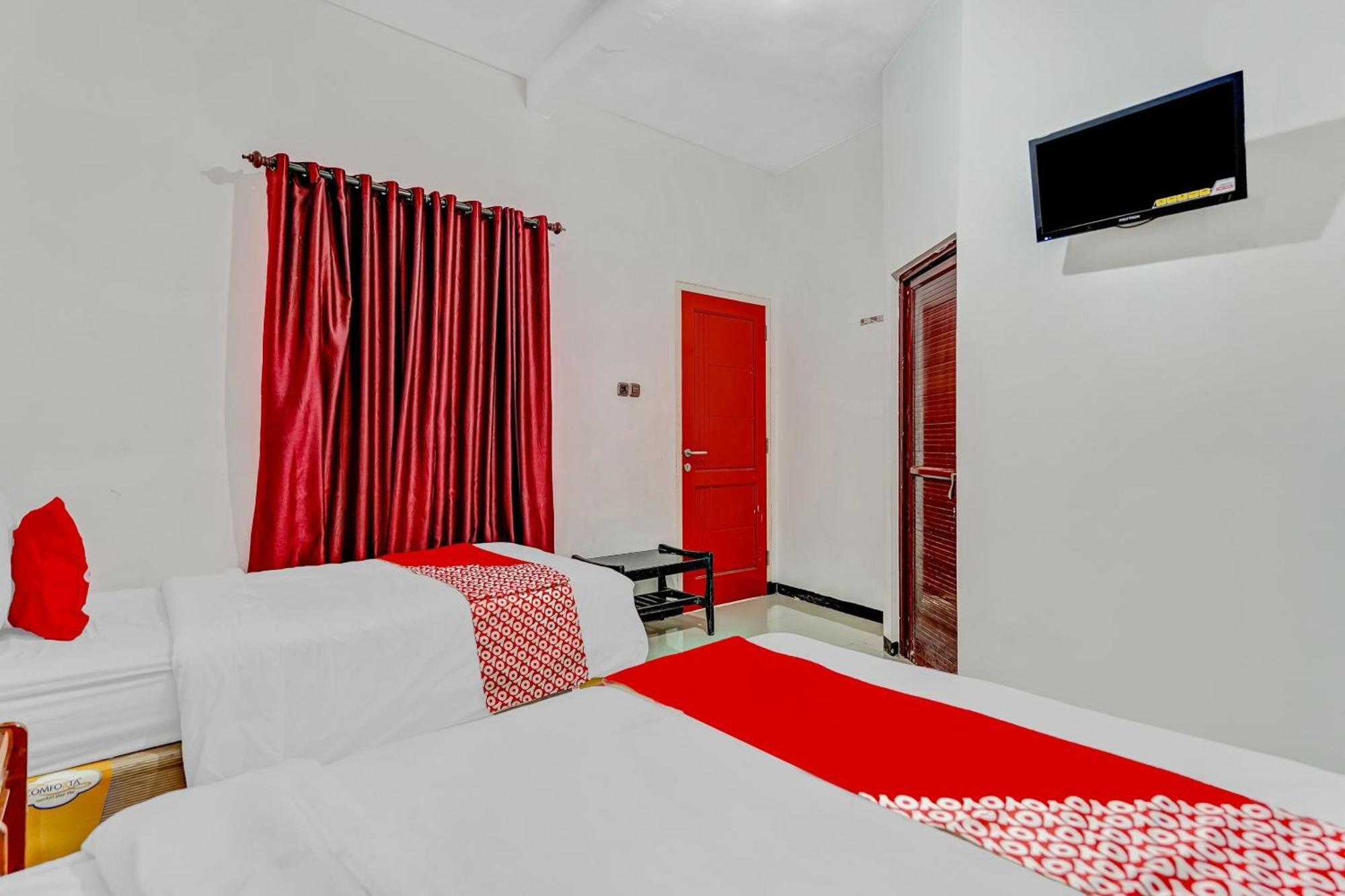 Hotel Kalimantan Surabaia Exterior foto