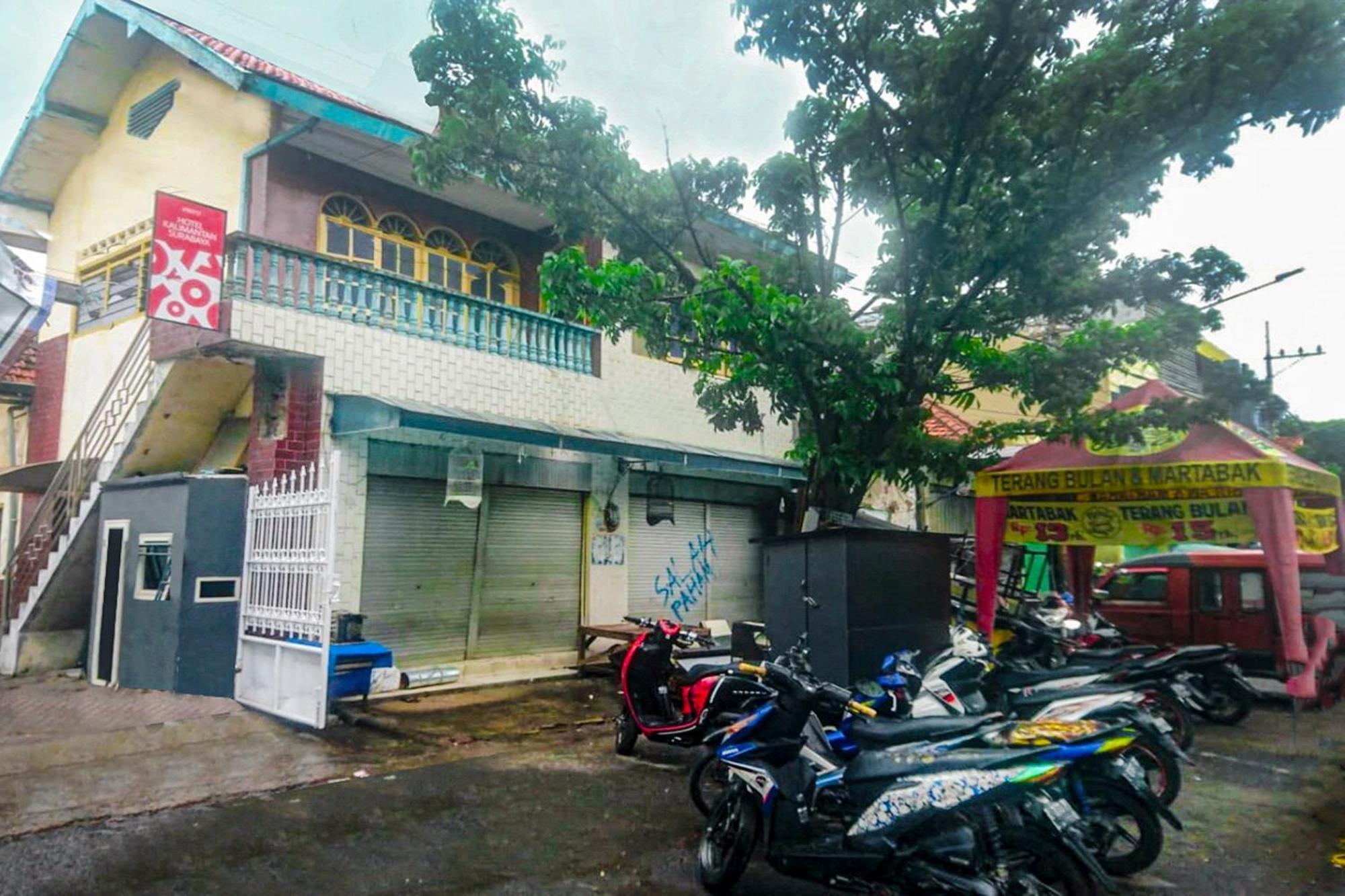 Hotel Kalimantan Surabaia Exterior foto